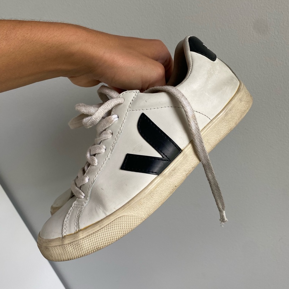 VEJA Campo Logo Sneakers - Picture 1 of 15